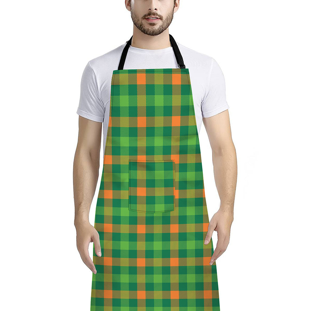 Irish Buffalo Check Pattern Print Bib Apron With Pocket