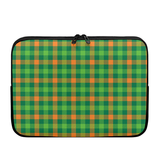 Irish Buffalo Check Pattern Print Laptop Sleeve