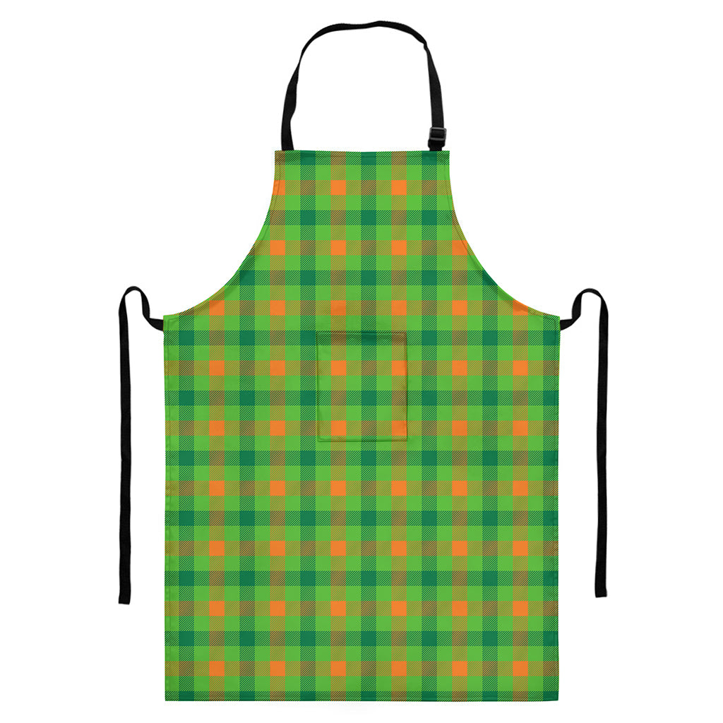 Irish Buffalo Plaid Pattern Print Bib Apron With Pocket