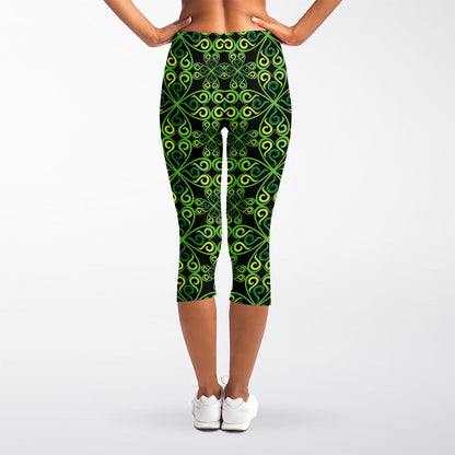 Irish Celtic Symbol Pattern Print Women's Capri Leggings