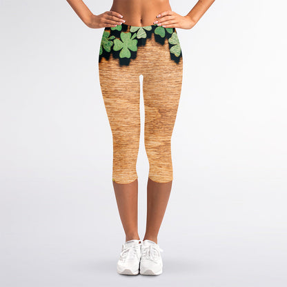 Irish Four Leaf Clovers Wood Print Women's Capri Leggings
