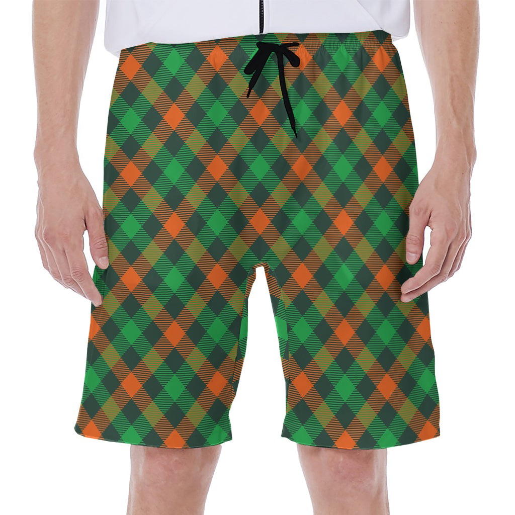 Irish Saint Patrick's Day Plaid Print Men's Beach Shorts