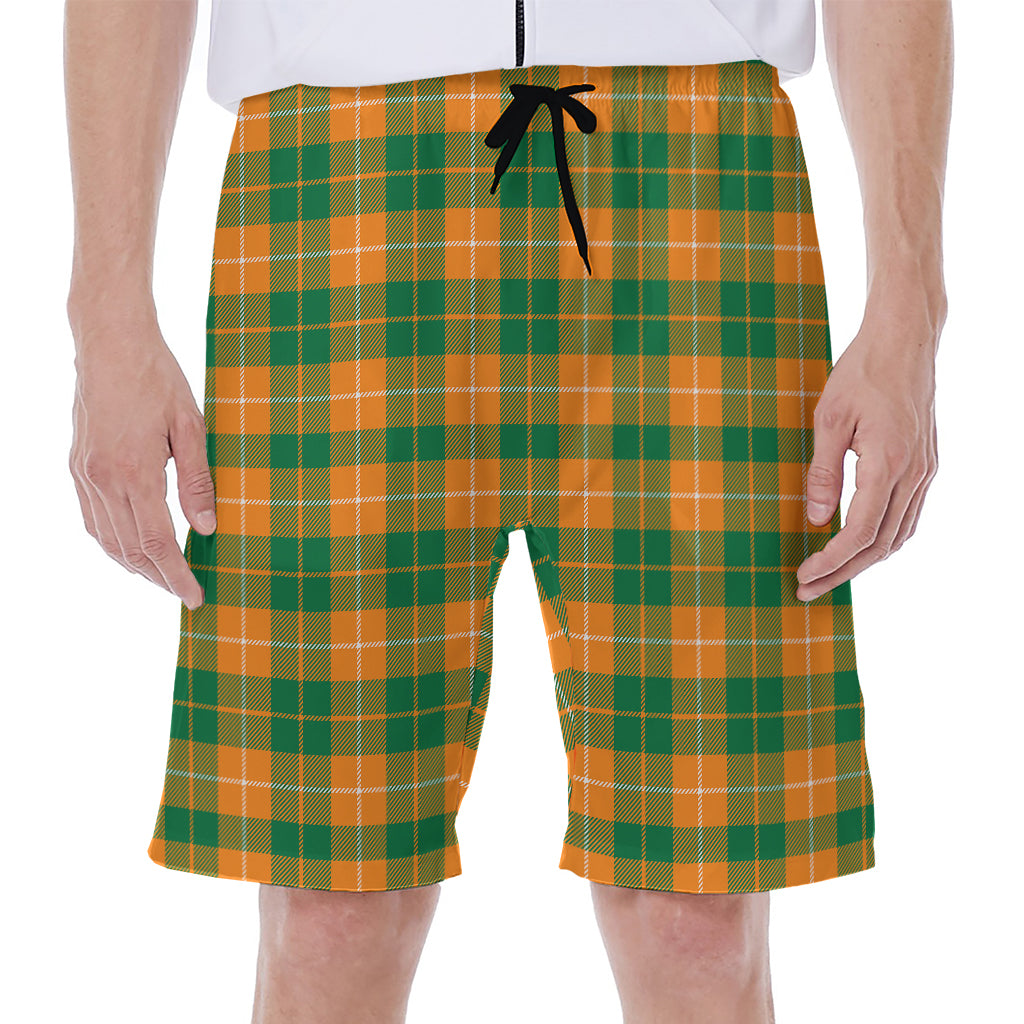 Irish Themed Plaid Pattern Print Men's Beach Shorts