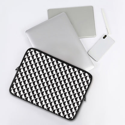 Isometric Geometric Pattern Print Laptop Sleeve