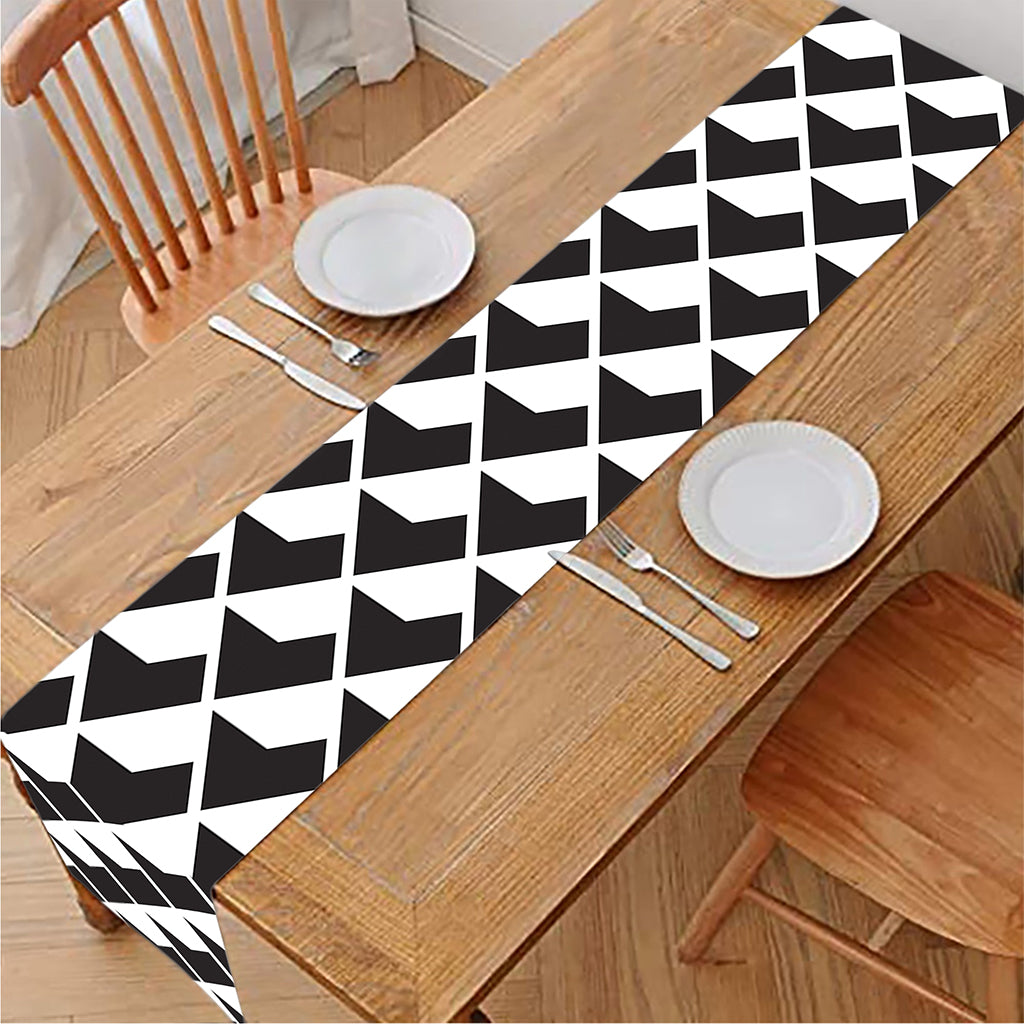 Isometric Geometric Pattern Print Table Runner