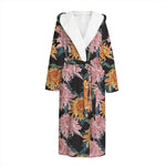 Japanese Chrysanthemum Pattern Print Hooded Bathrobe