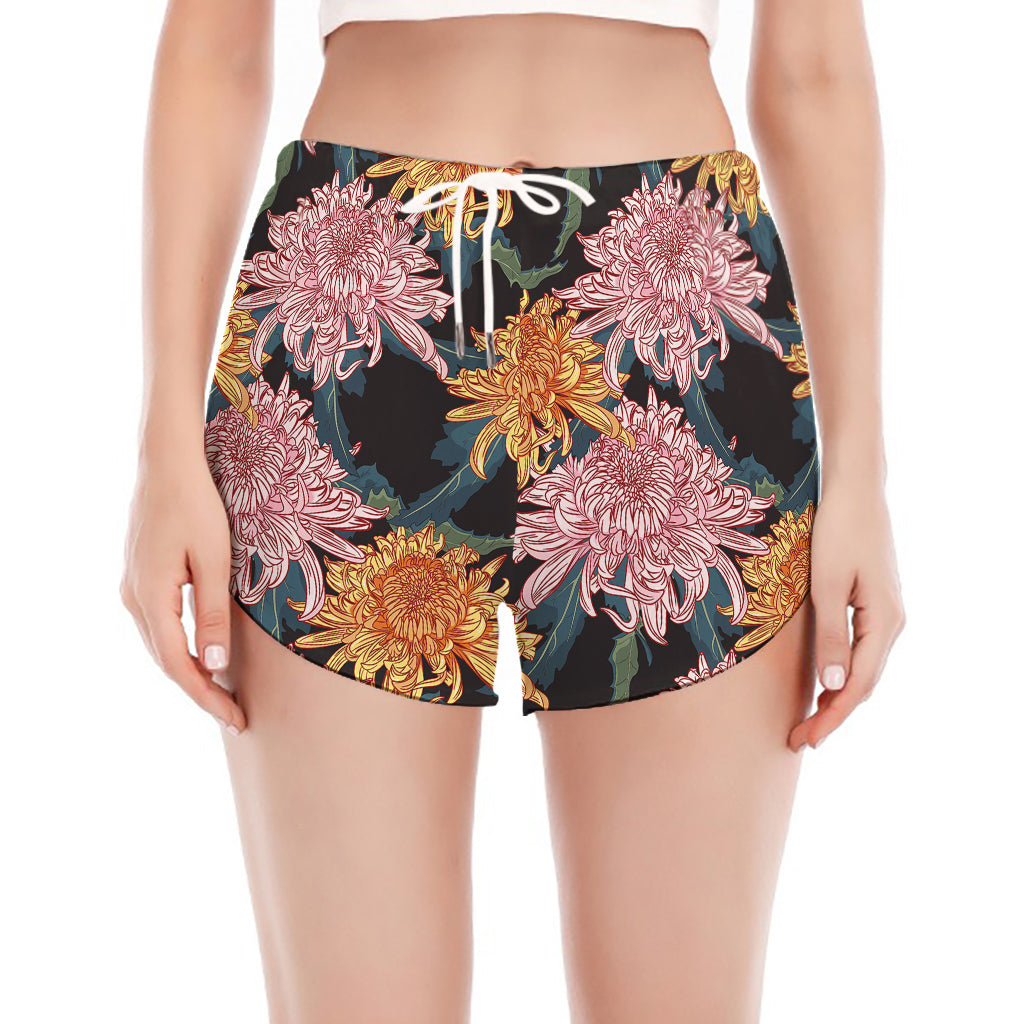 Japanese Chrysanthemum Pattern Print Women's Split Running Shorts