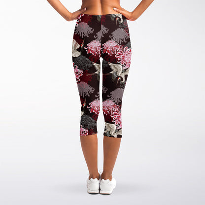 Japanese Cranes And Chrysanthemums Print Women's Capri Leggings