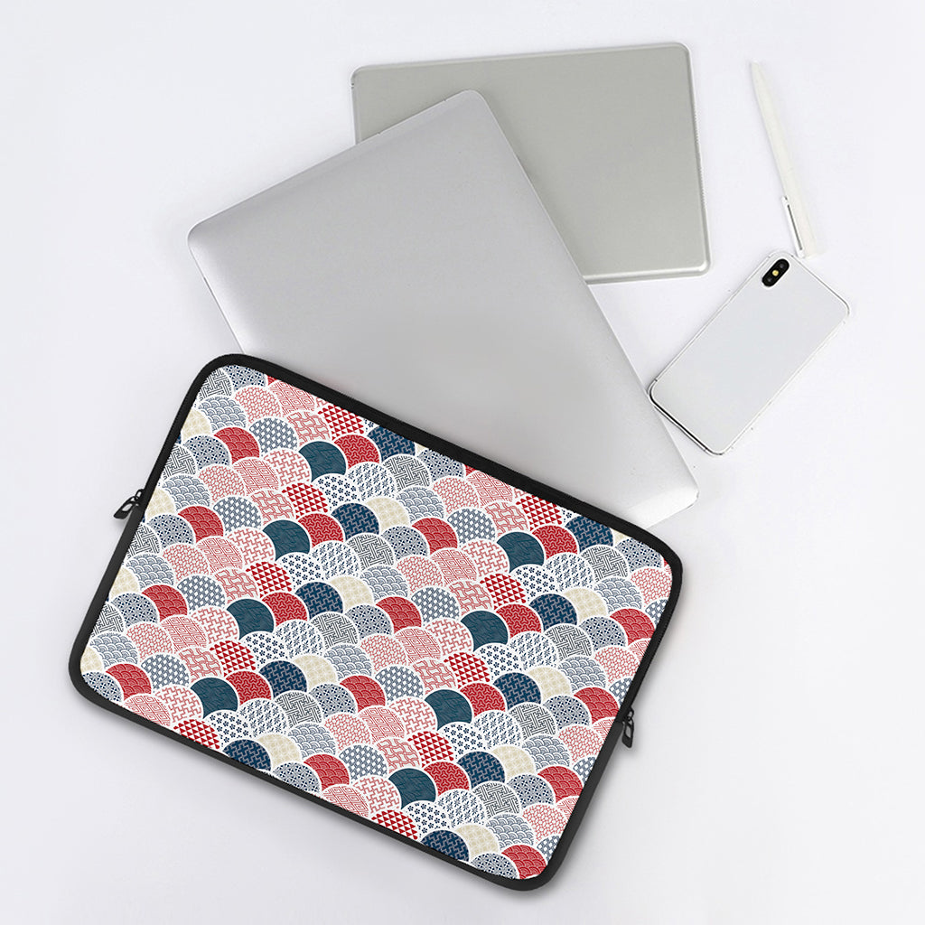 Japanese Geometric Pattern Print Laptop Sleeve