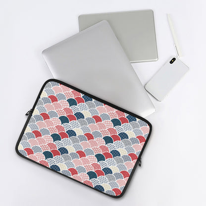 Japanese Geometric Pattern Print Laptop Sleeve