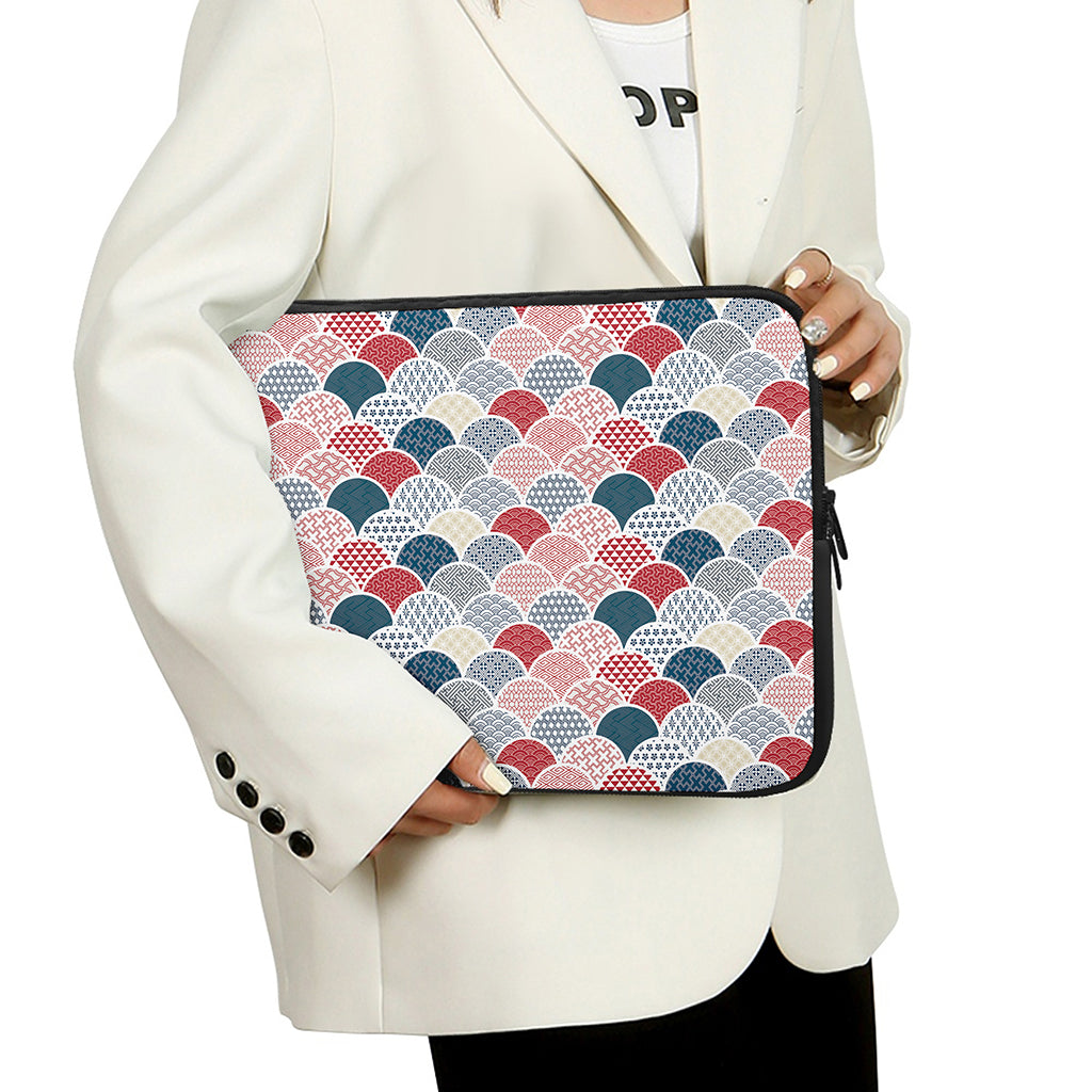 Japanese Geometric Pattern Print Laptop Sleeve