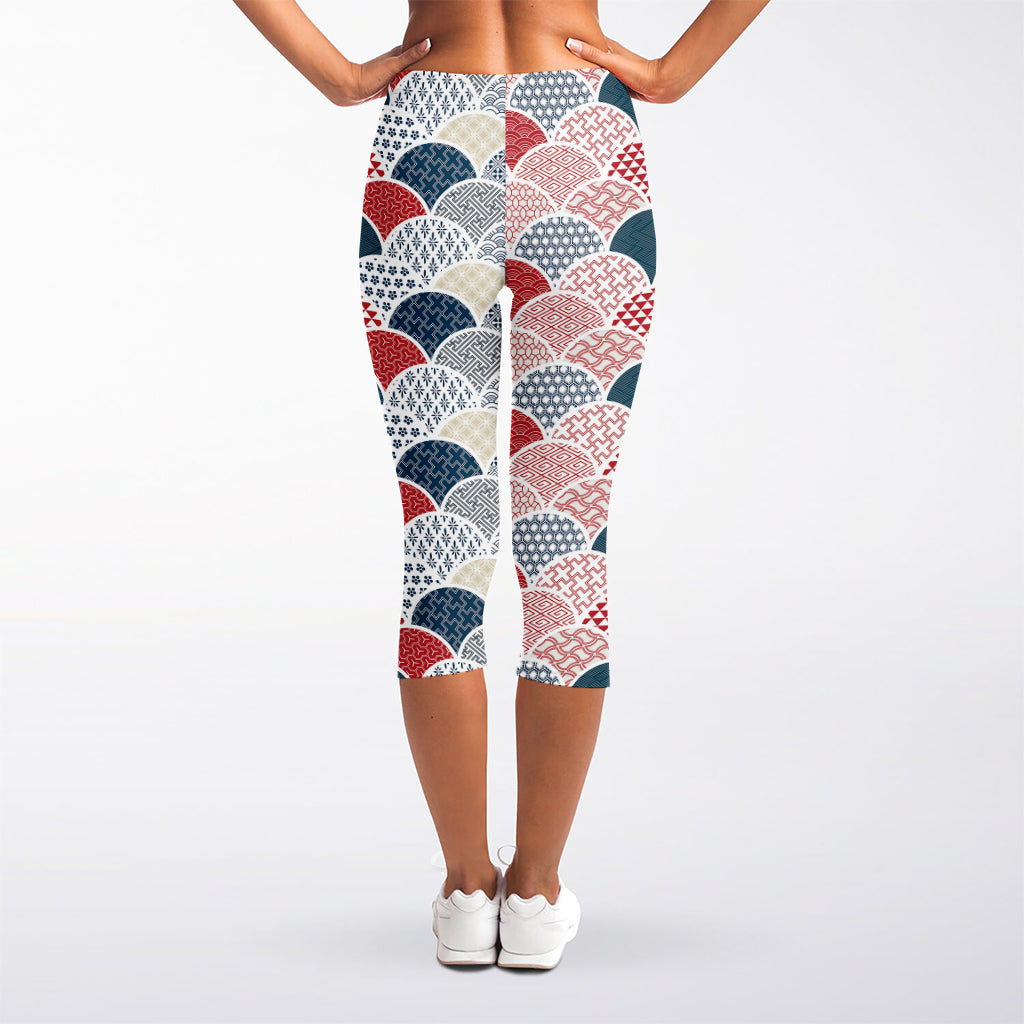 Japanese Geometric Pattern Print Women's Capri Leggings