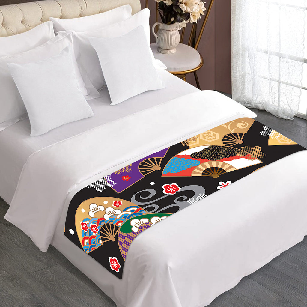 Japanese Hand Fan Pattern Print Bed Runner