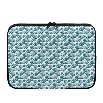 Japanese Kanagawa Wave Pattern Print Laptop Sleeve