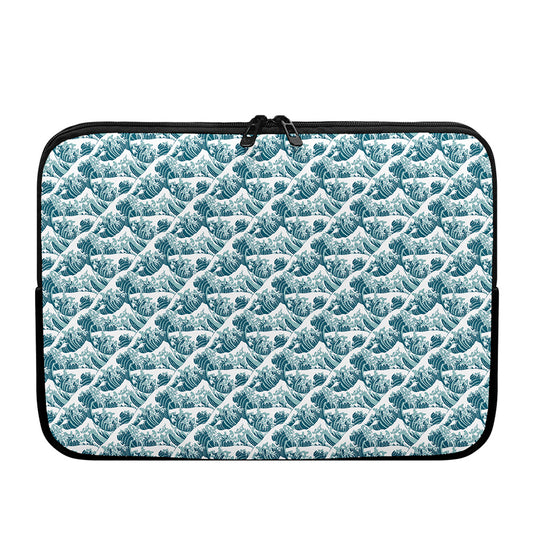 Japanese Kanagawa Wave Pattern Print Laptop Sleeve