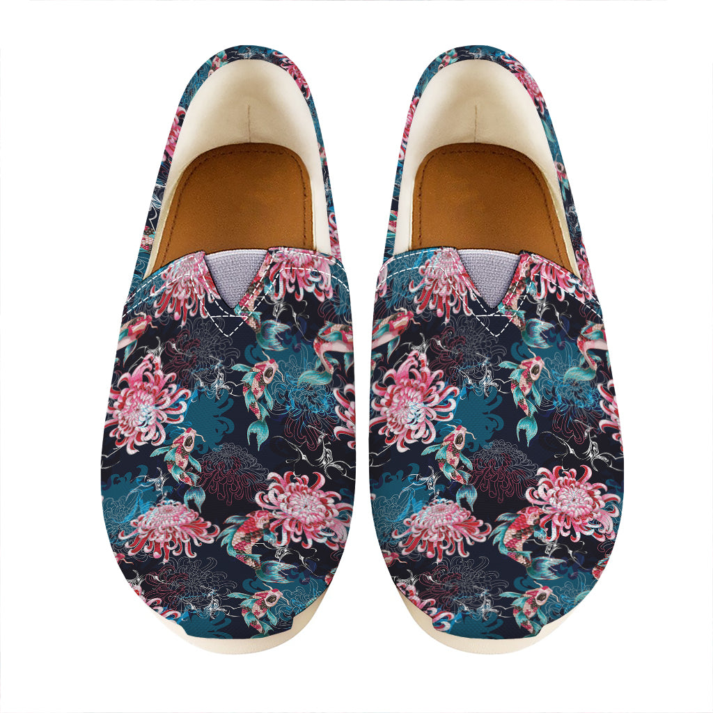 Japanese Koi And Chrysanthemums Print Casual Shoes