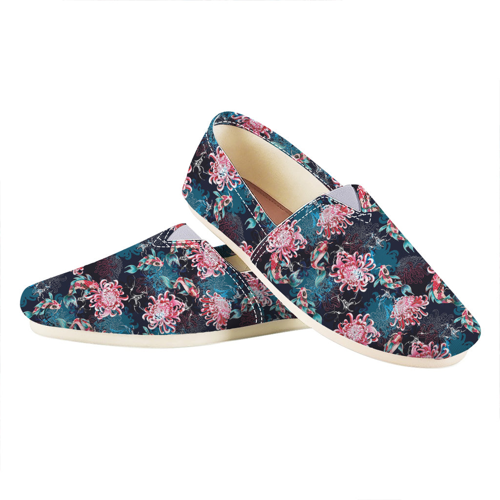 Japanese Koi And Chrysanthemums Print Casual Shoes