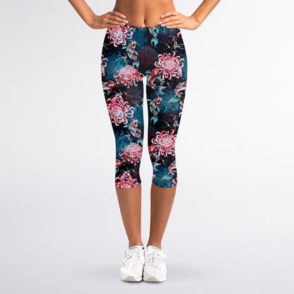 Japanese Koi And Chrysanthemums Print Women's Capri Leggings