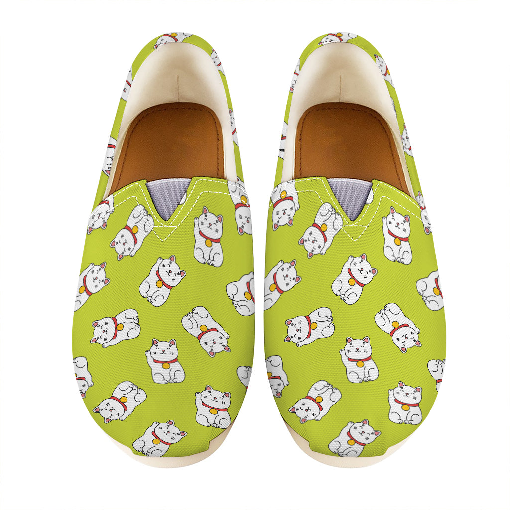 Japanese Lucky Cat Cartoon Print Casual Shoes