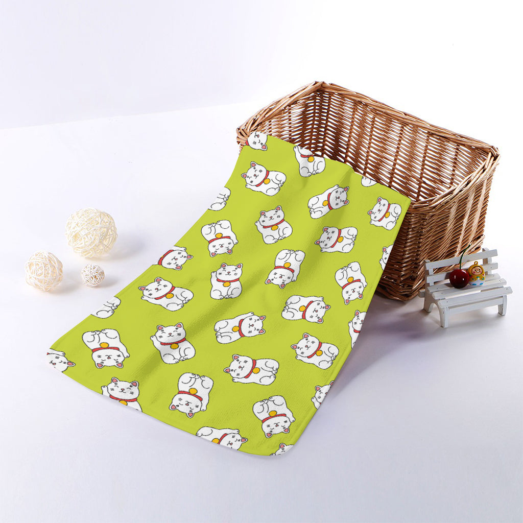 Japanese Lucky Cat Cartoon Print Towel
