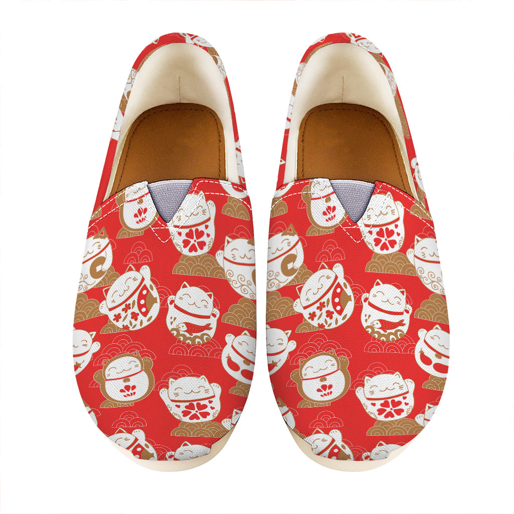 Japanese Lucky Cat Pattern Print Casual Shoes