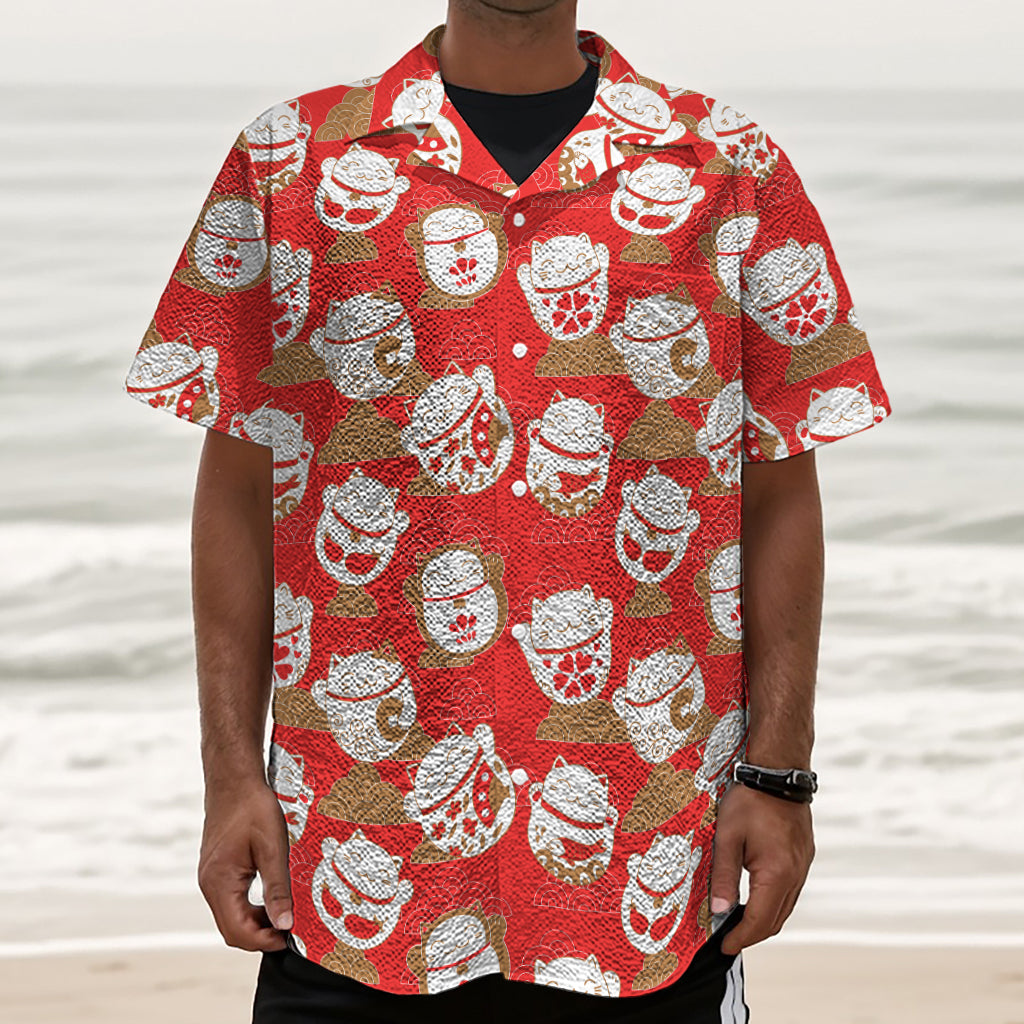 Japanese Lucky Cat Pattern Print Textured Short Sleeve Shirt