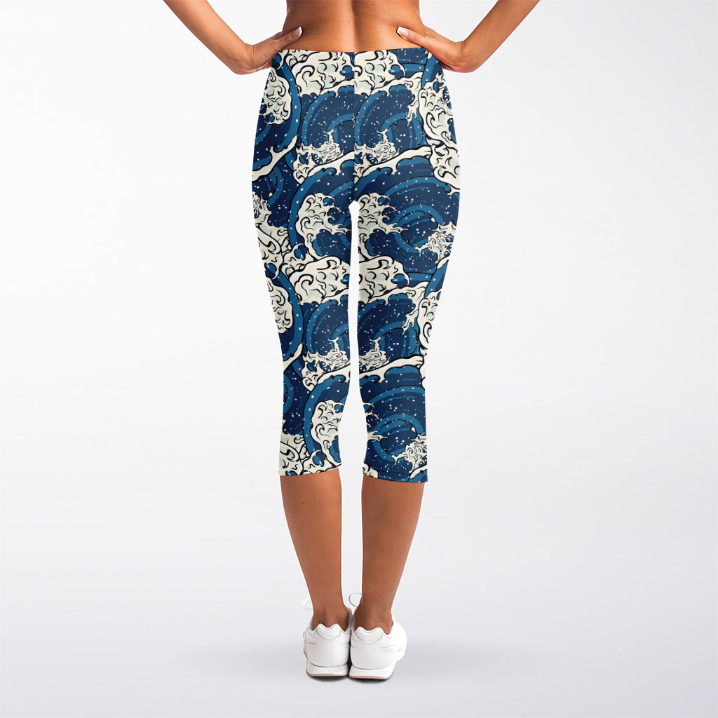 Japanese Ocean Wave Pattern Print Women's Capri Leggings