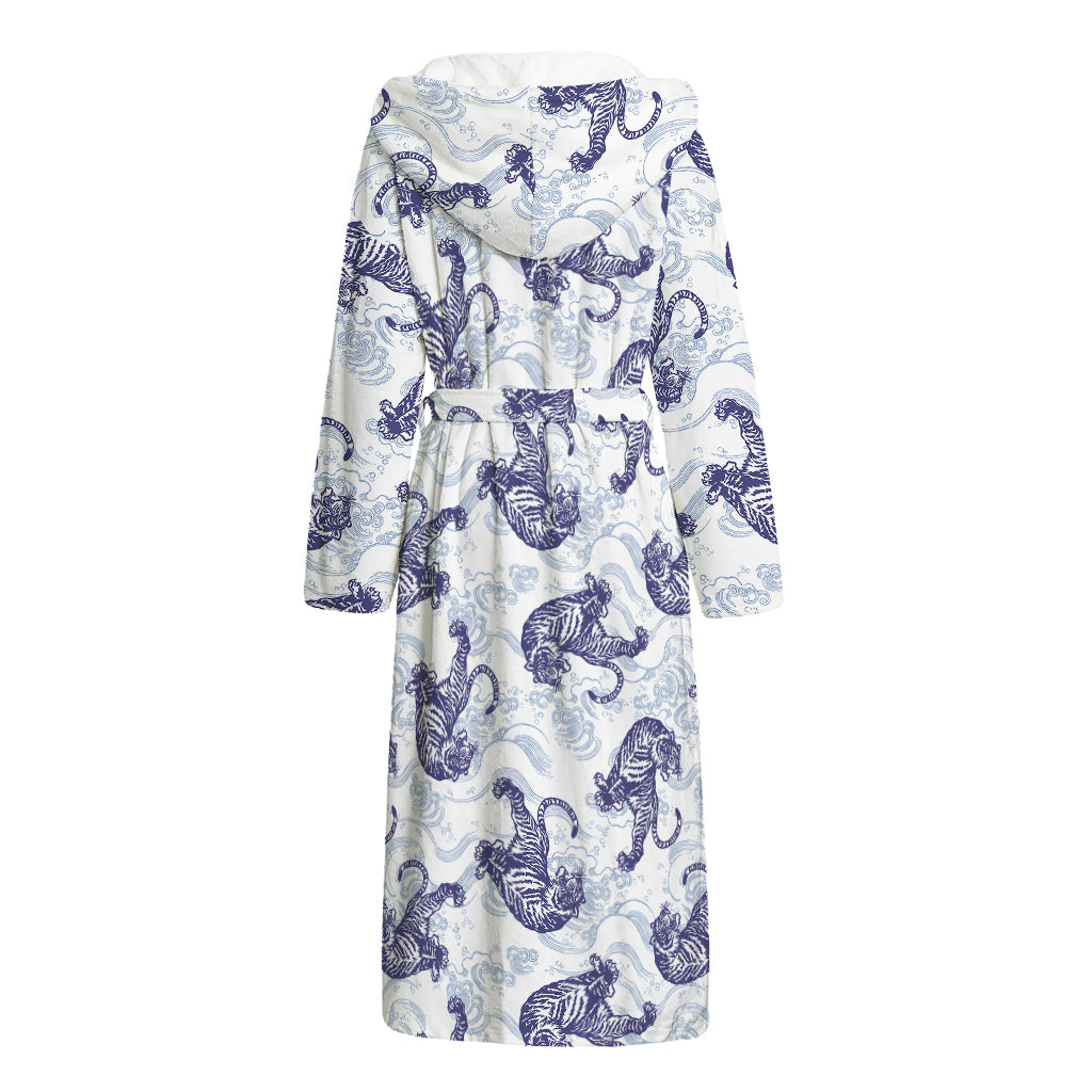 Japanese White Tiger Pattern Print Hooded Bathrobe