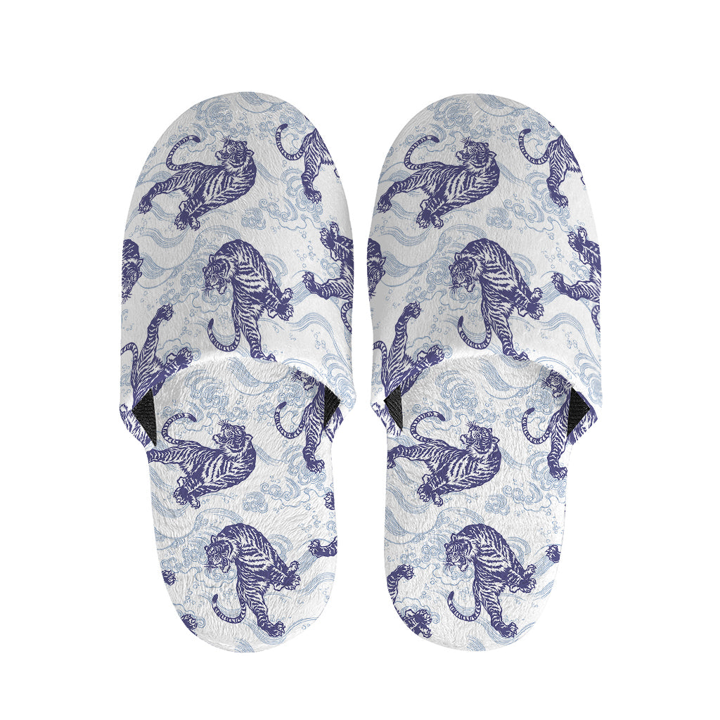Japanese White Tiger Pattern Print Slippers