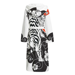 Japanese White Tiger Tattoo Print Hooded Bathrobe