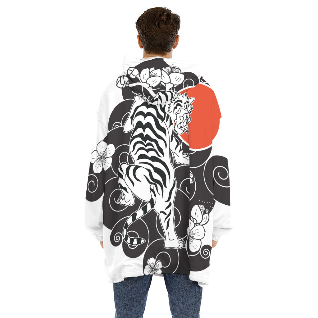 Japanese White Tiger Tattoo Print Hoodie Blanket