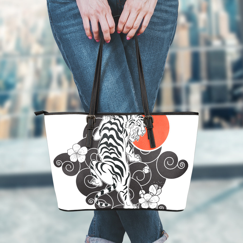 Japanese White Tiger Tattoo Print Leather Tote Bag