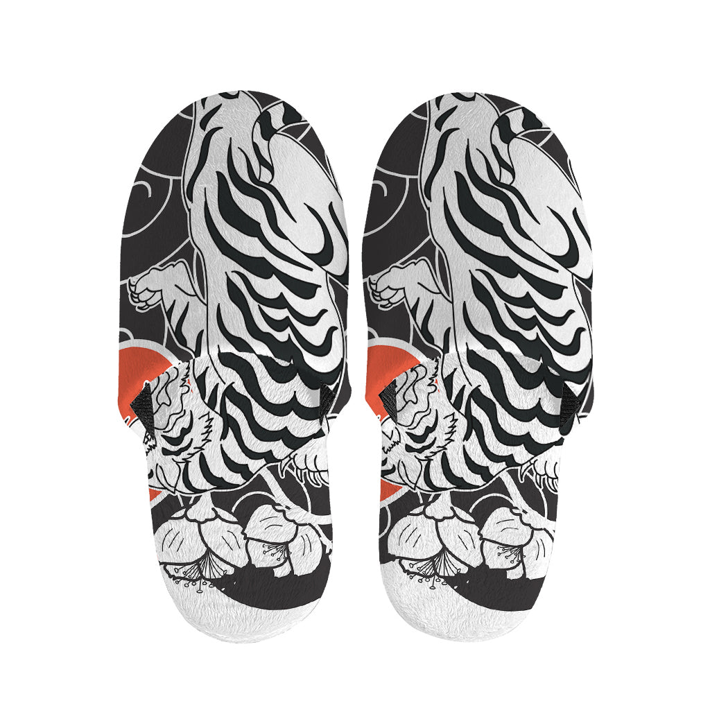 Japanese White Tiger Tattoo Print Slippers