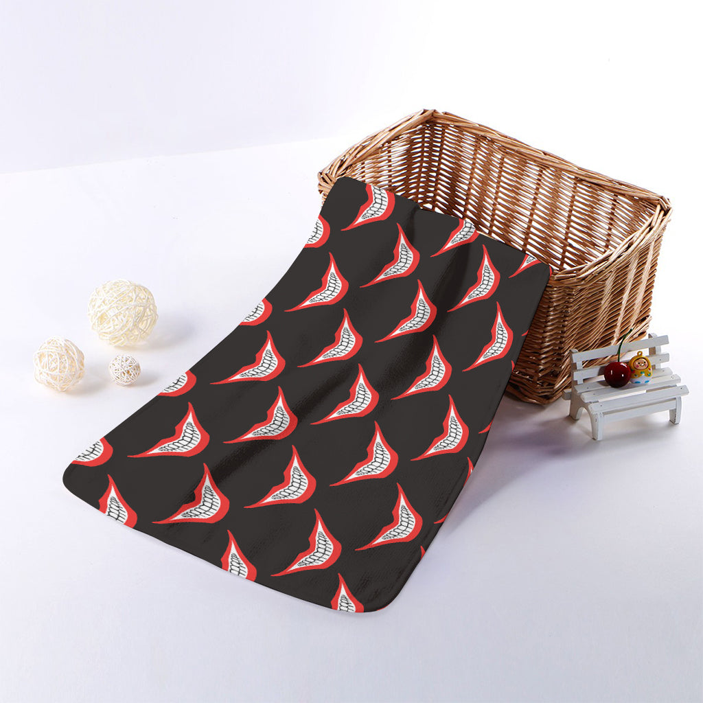 Joker Smile Pattern Print Towel