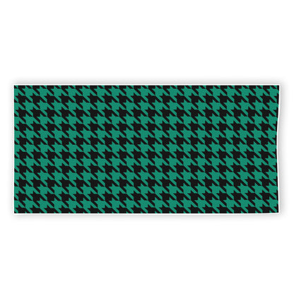 Jungle Green And Black Houndstooth Print Beach Towel