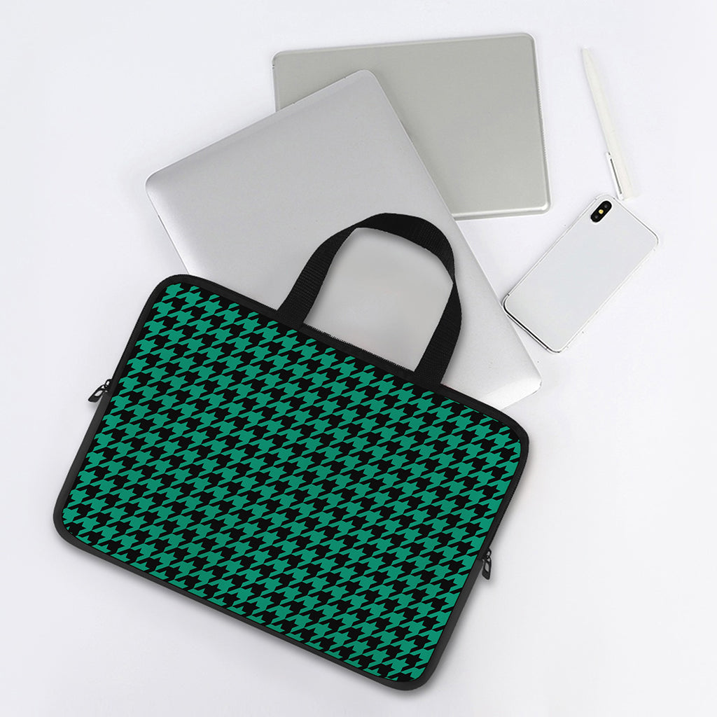 Jungle Green And Black Houndstooth Print Laptop Sleeve With Handle