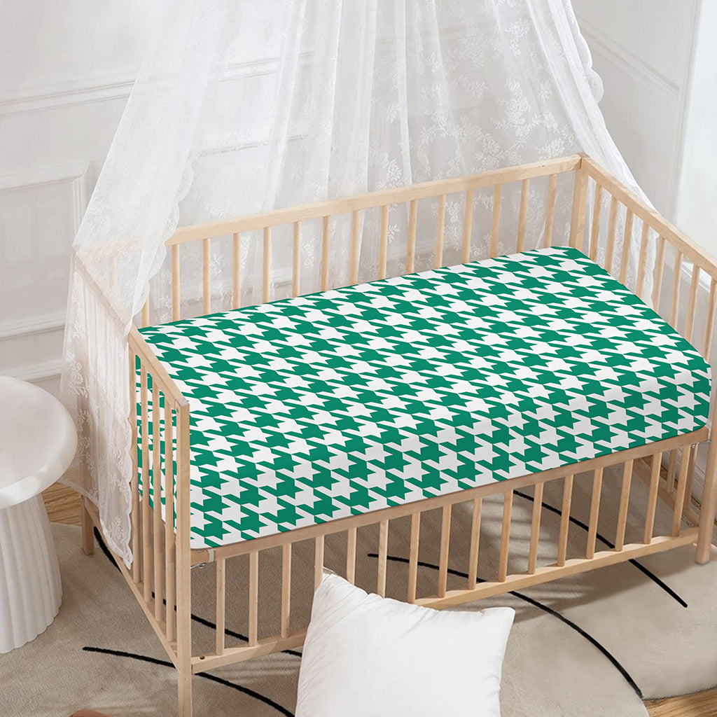 Jungle Green And White Houndstooth Print Baby Crib Sheet