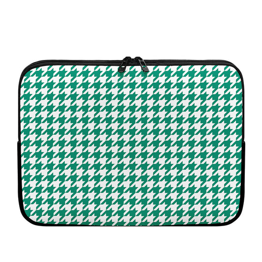 Jungle Green And White Houndstooth Print Laptop Sleeve