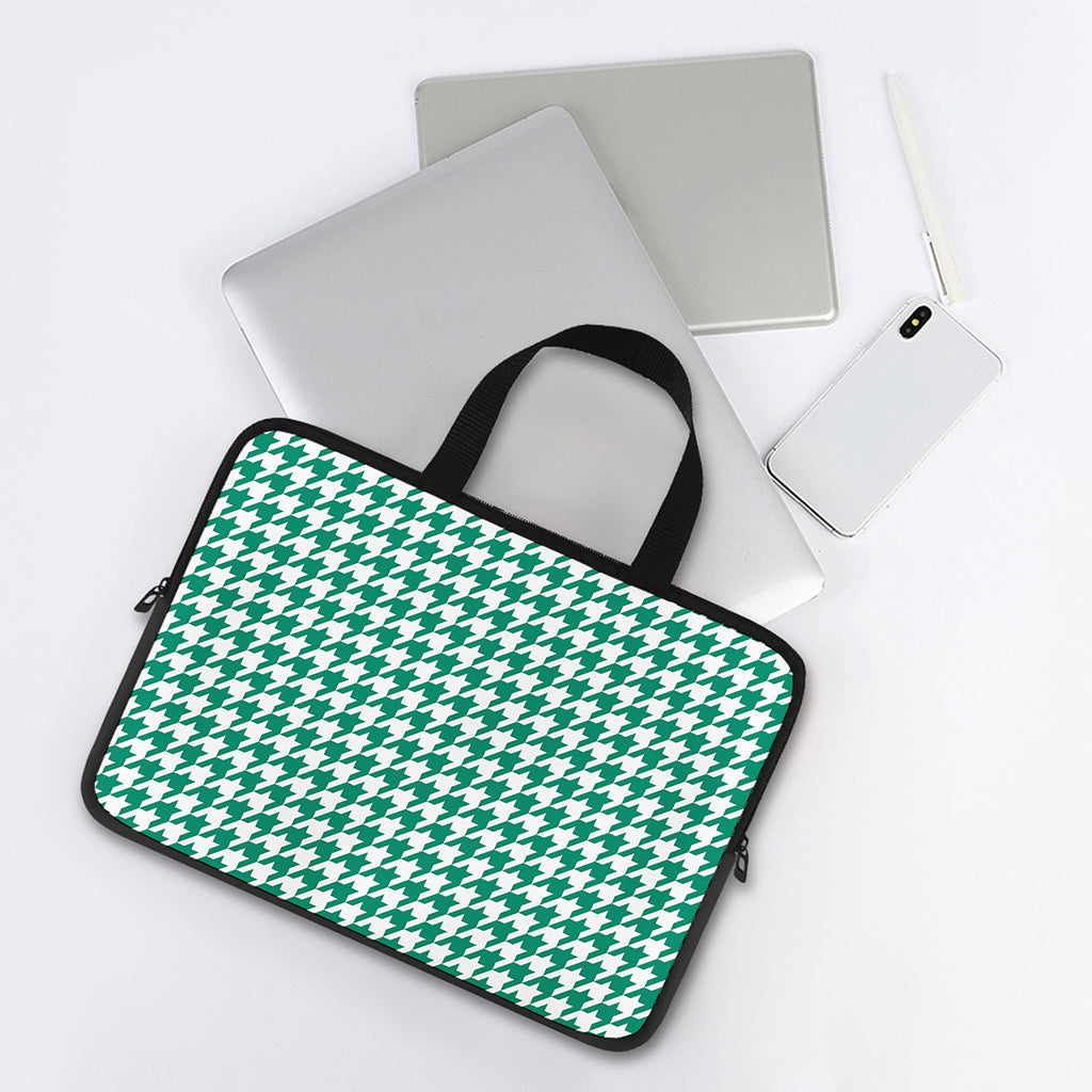Jungle Green And White Houndstooth Print Laptop Sleeve With Handle