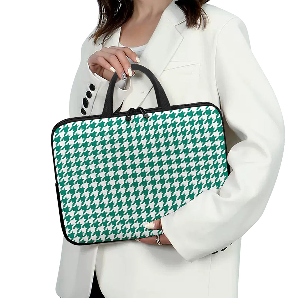 Jungle Green And White Houndstooth Print Laptop Sleeve With Handle