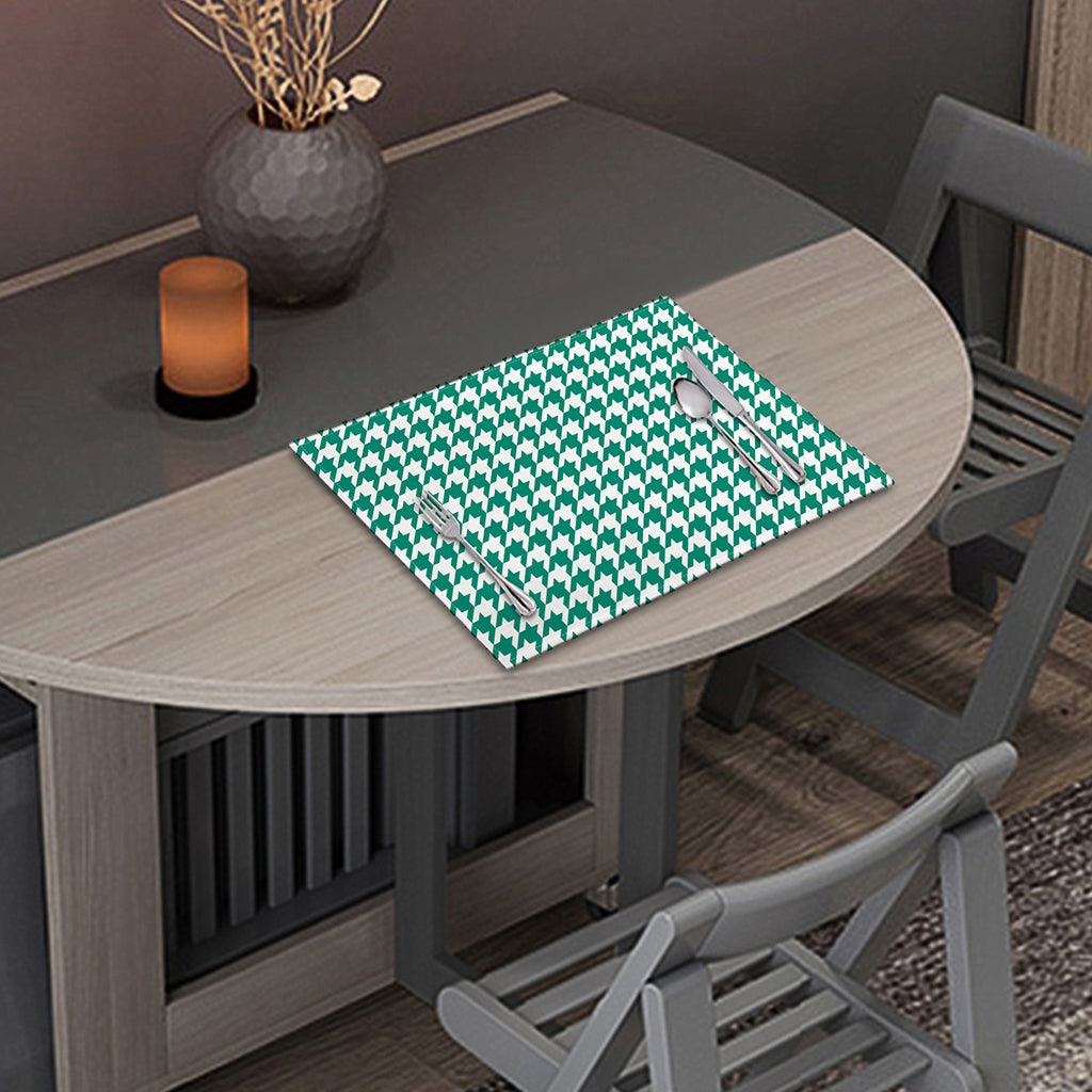 Jungle Green And White Houndstooth Print Placemat