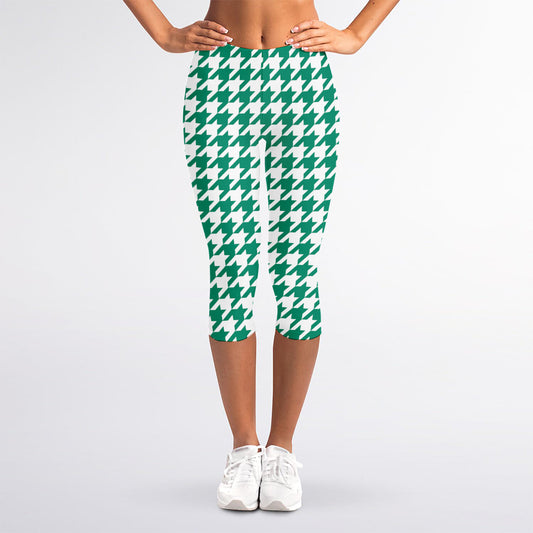 Jungle Green And White Houndstooth Print Women's Capri Leggings