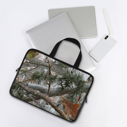 Jungle Hunting Camouflage Print Laptop Sleeve With Handle