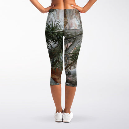 Jungle Hunting Camouflage Print Women's Capri Leggings