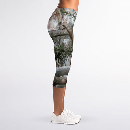 Jungle Hunting Camouflage Print Women's Capri Leggings