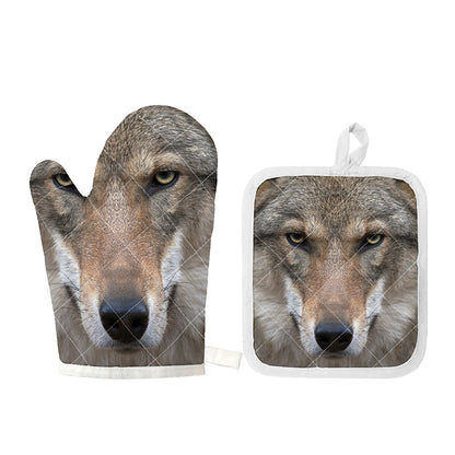 Jungle Wolf Print Oven Mitt And Pot Holder Set