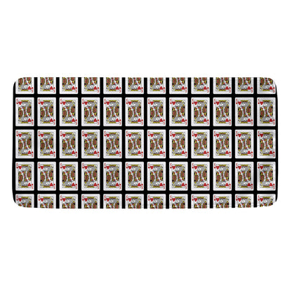 King Of Hearts Pattern Print Towel