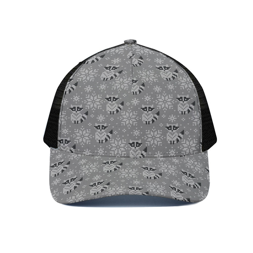 Knitted Raccoon Pattern Print Black Mesh Trucker Cap