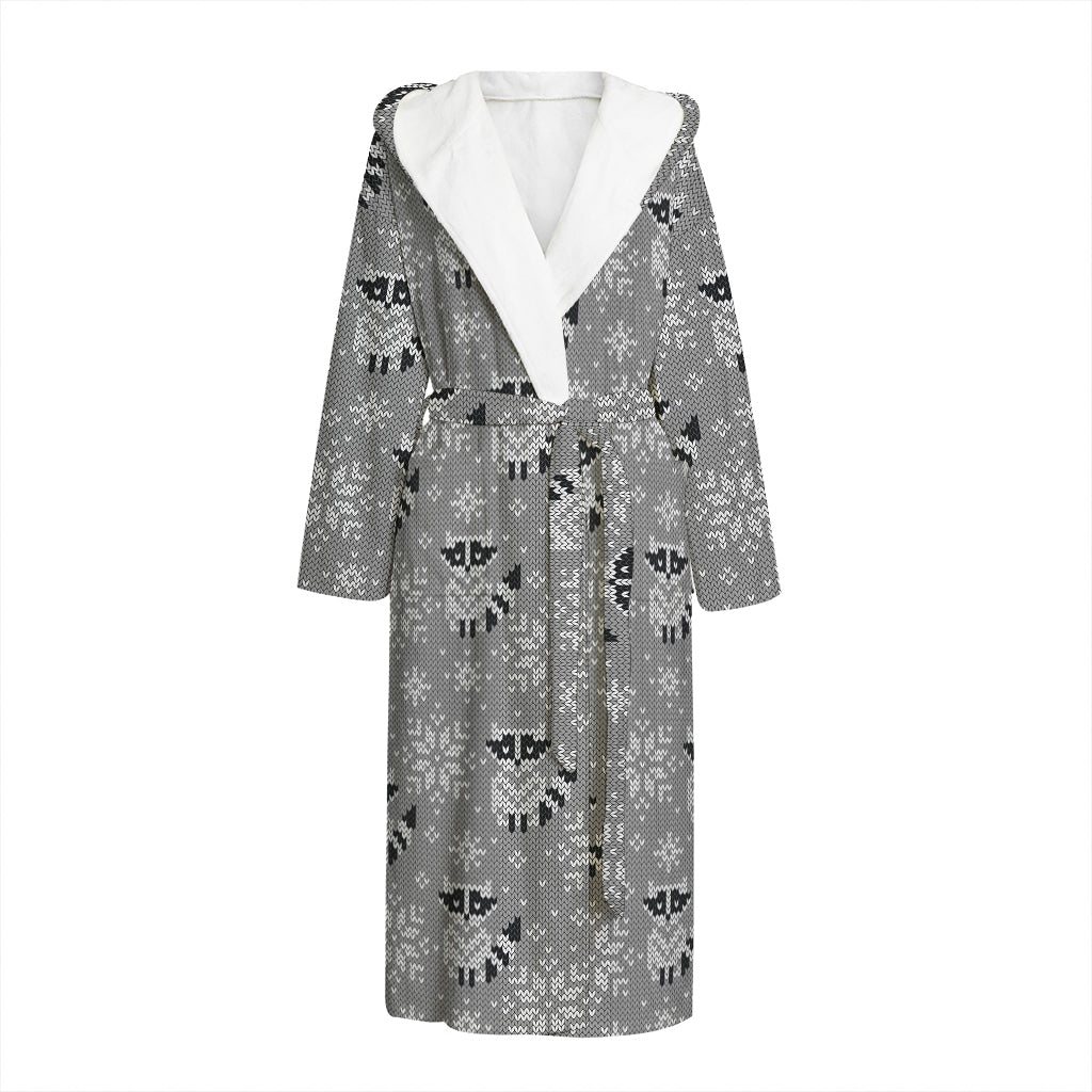 Knitted Raccoon Pattern Print Hooded Bathrobe