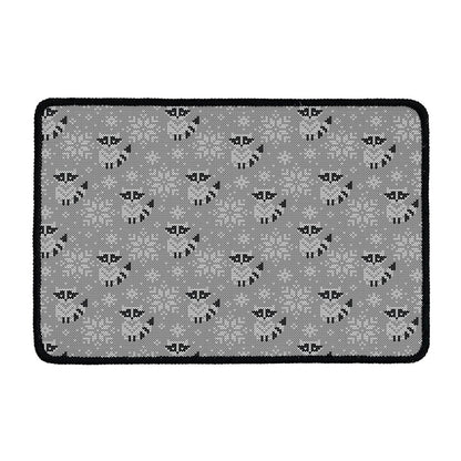 Knitted Raccoon Pattern Print Kitchen Mat